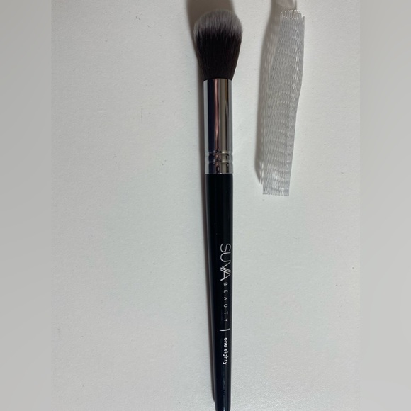 Makeup Bundle Perfect for Gifting. Work Wife, Secret Santa, Stocking Stuffers - Picture 14 of 16